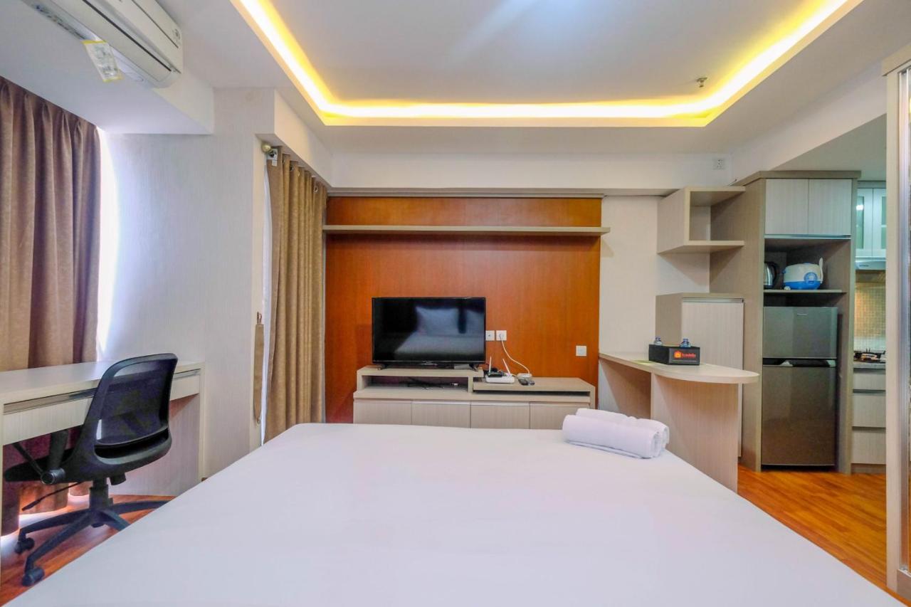 Cozy At H Near Mt Haryono By Travelio * Jakarta